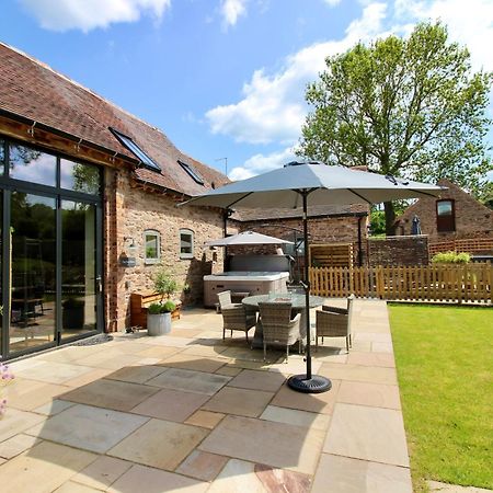 The Cart House - Beautiful Contemporary Barn - Hot Tub Apartamento Bridgnorth Exterior foto