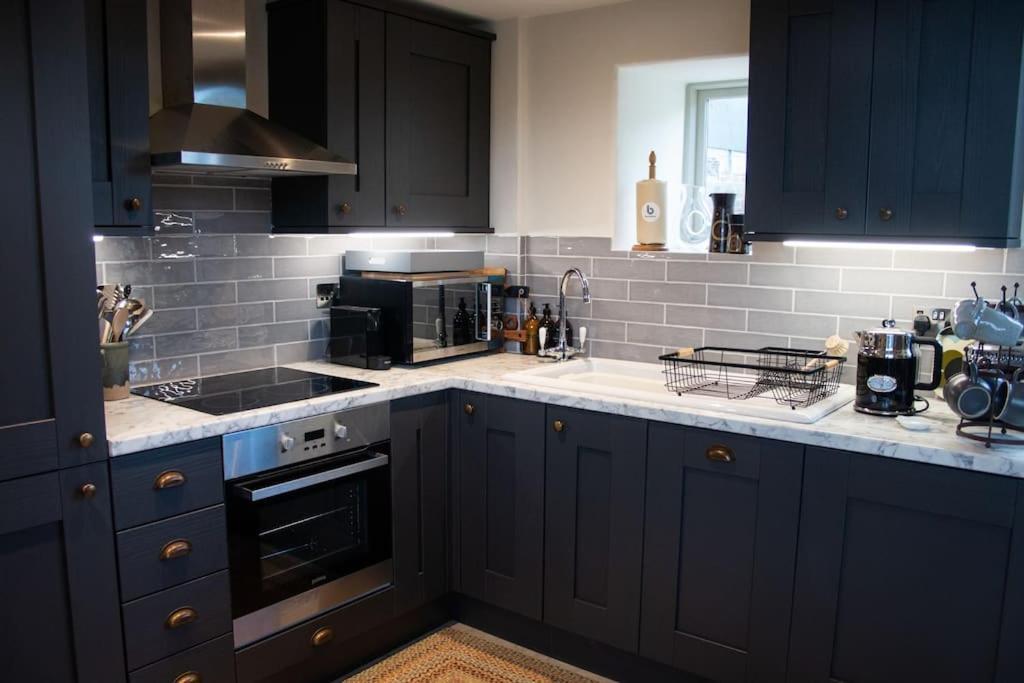 The Cart House - Beautiful Contemporary Barn - Hot Tub Apartamento Bridgnorth Exterior foto